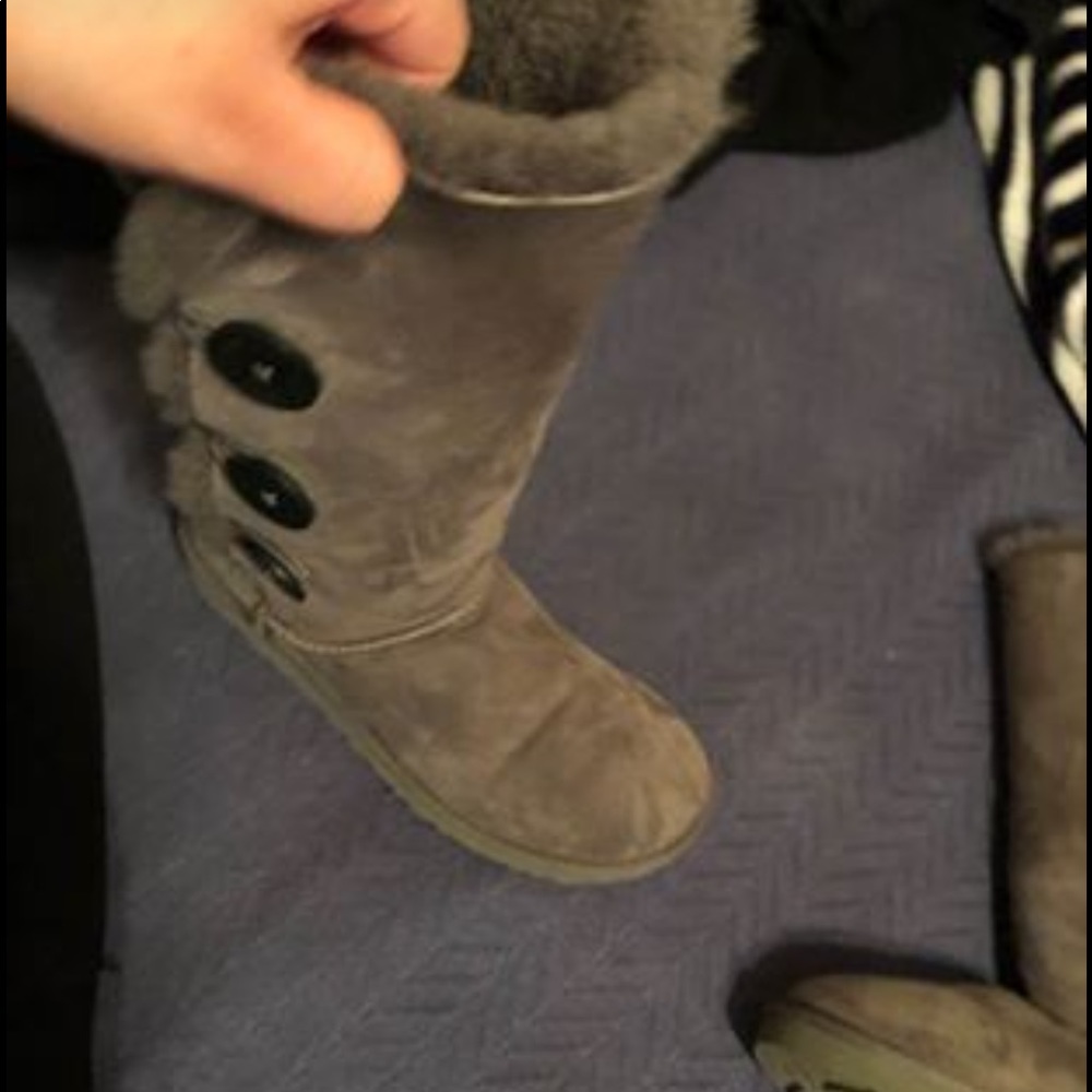 Bailey button ugg boots